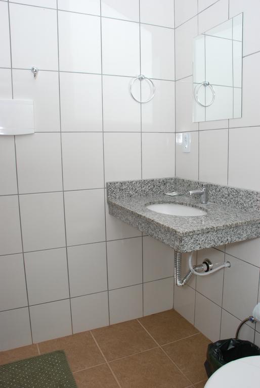 Hotel Veredas Três Lagoas Kültér fotó